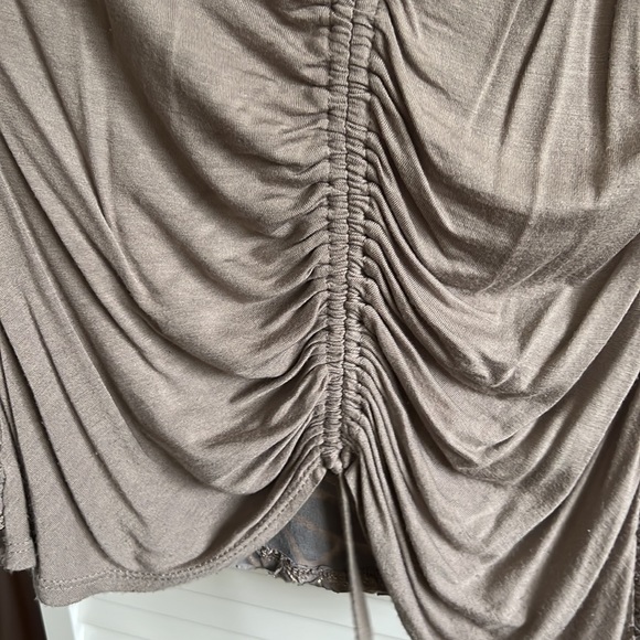 Dressy tank top grey with shimmery gold - Picture 3 of 5